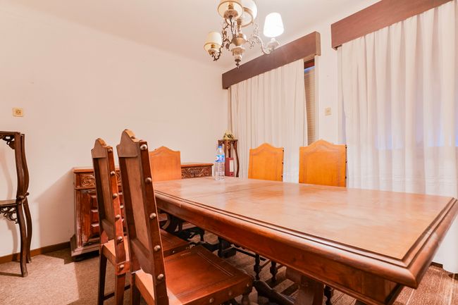 Sala de jantar do conjunto imobiliário