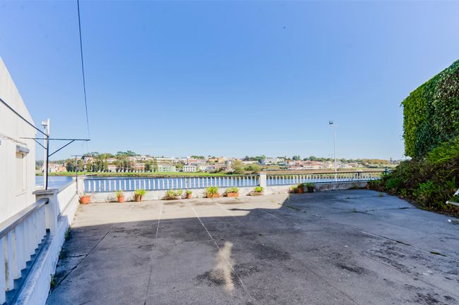 Terraço com vista rio