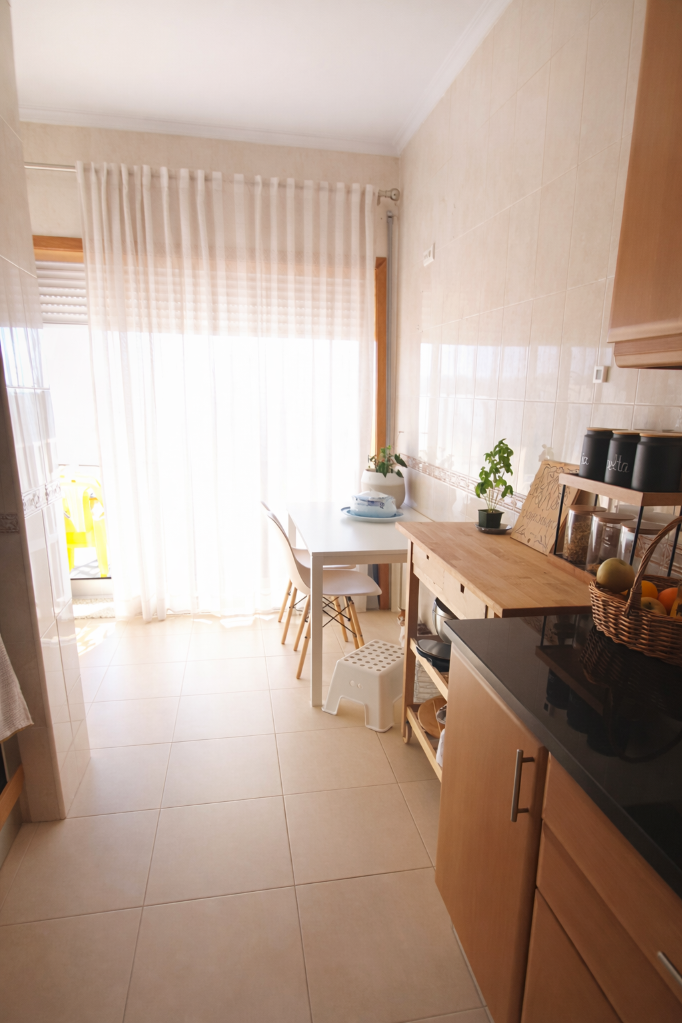 Cozinha do apartamento T2 em Árvore